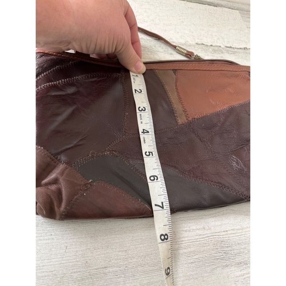 Multi colored brown leather zippered bag with detachable strap - Picture 6 of 7